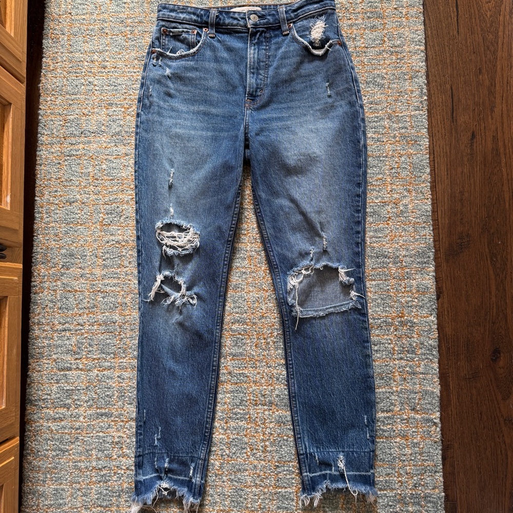 Abercrombie & Fitch Distressed The Skinny High Rise  Curve Love  Size 27  4R